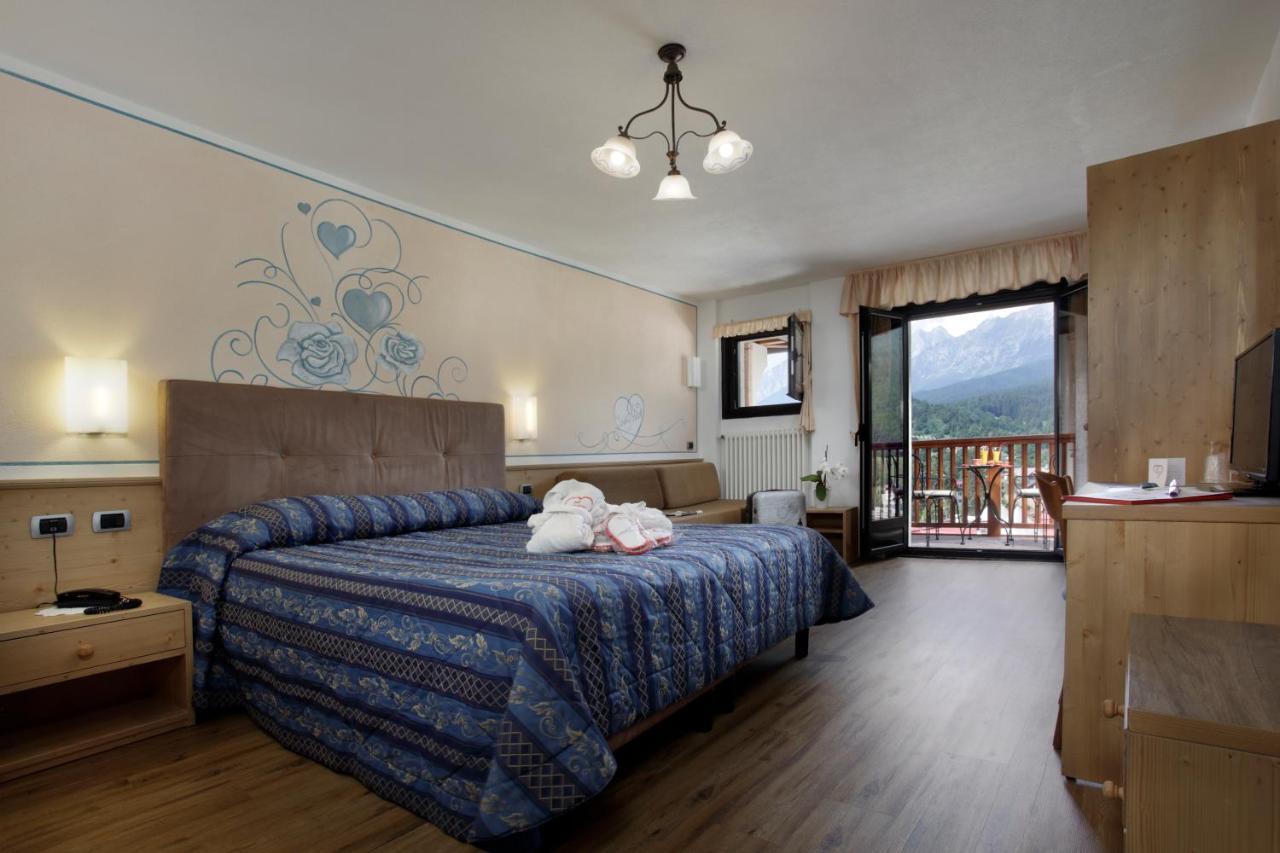 Cavallino Lovely Hotel Andalo Buitenkant foto