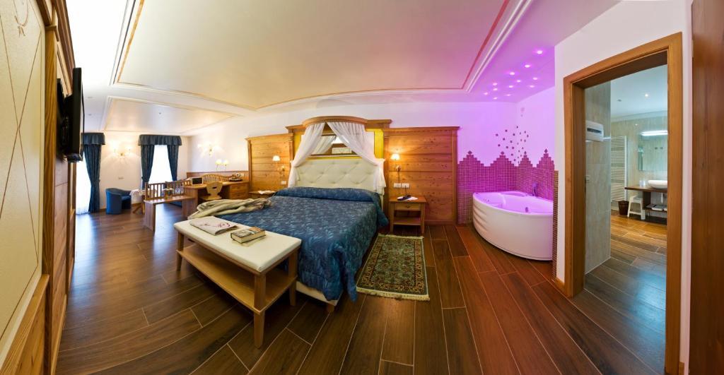 Cavallino Lovely Hotel Andalo Kamer foto